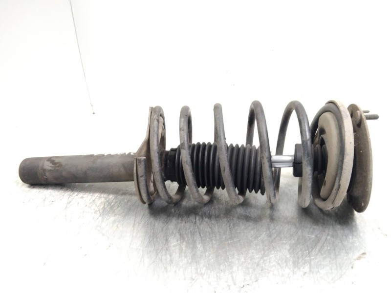 Recambio de amortiguador delantero izquierdo para peugeot 405 berlina 1.8 turbodiesel referencia OEM IAM   