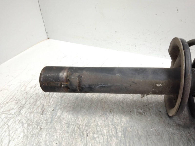 Recambio de amortiguador delantero izquierdo para peugeot 405 berlina 1.8 turbodiesel referencia OEM IAM   