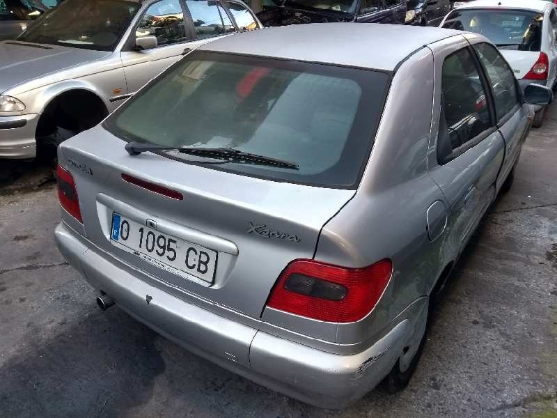 citroen xsara berlina del año 1998