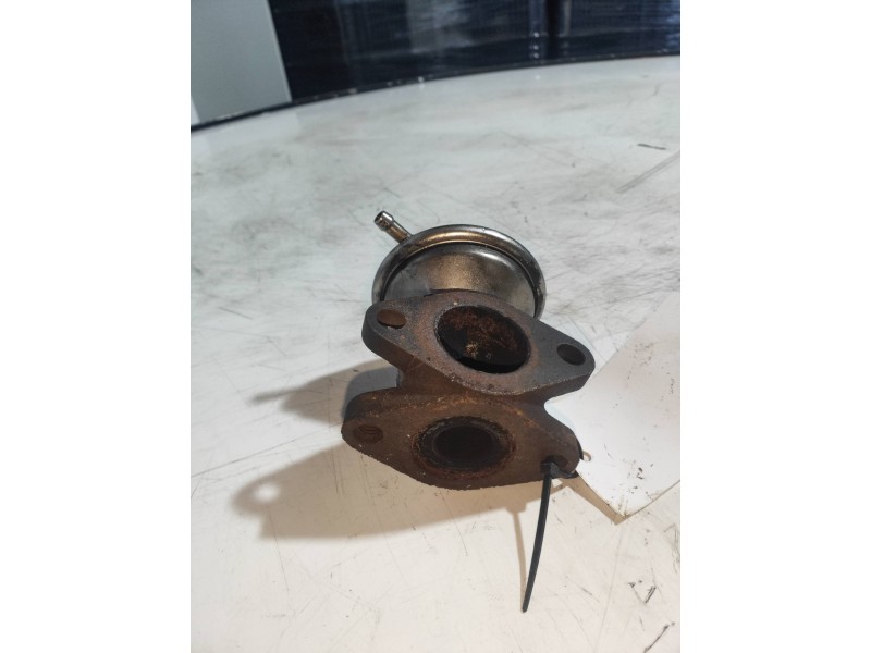 Recambio de valvula egr para audi a6 avant (4b5) 2.5 tdi referencia OEM IAM 059131503  