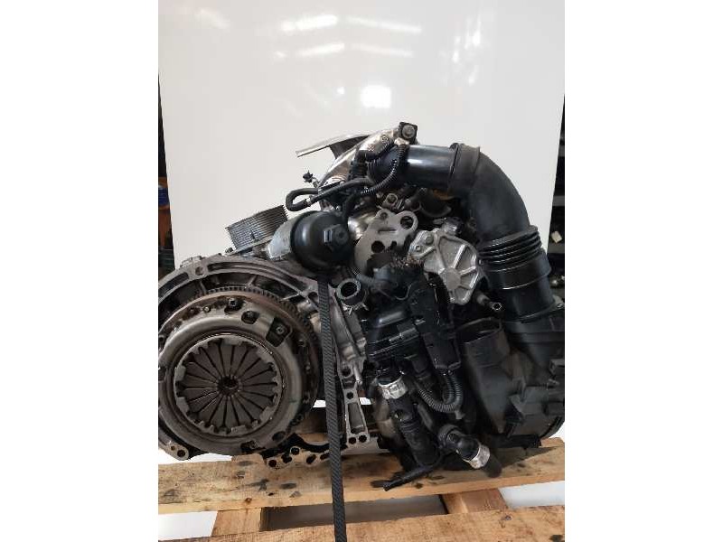 Recambio de motor completo para peugeot 206+ básico referencia OEM IAM 8HR 10FDCC 0235494 
