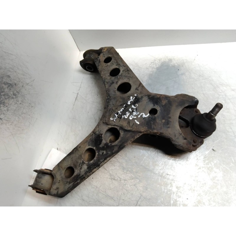 Recambio de brazo suspension inferior delantero izquierdo para kia sportage td (5-ptas.) referencia OEM IAM   