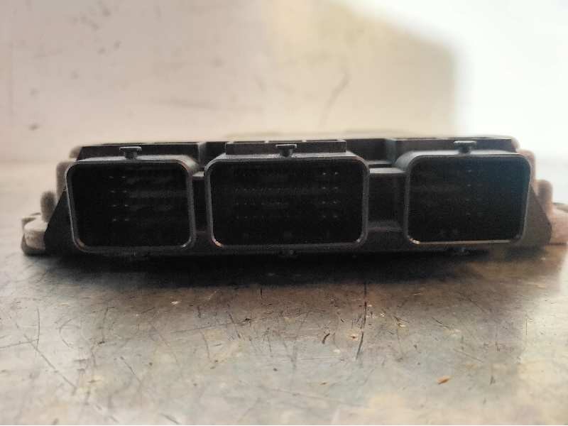 Recambio de centralita motor uce para citroen berlingo station wagon x referencia OEM IAM 0281013872 9664843780 EDC16C34 9653958