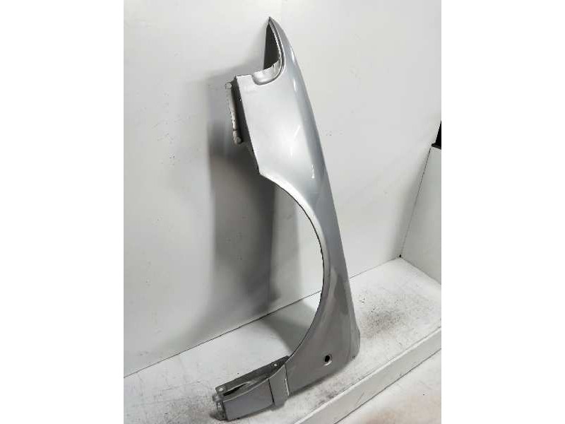 Recambio de aleta delantera izquierda para audi a8 (d2) 4.2 quattro referencia OEM IAM   