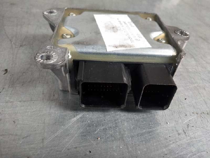 Recambio de centralita airbag para toyota hilux gx doble cabina (4p) referencia OEM IAM 1S7T14B056 BFCD132 