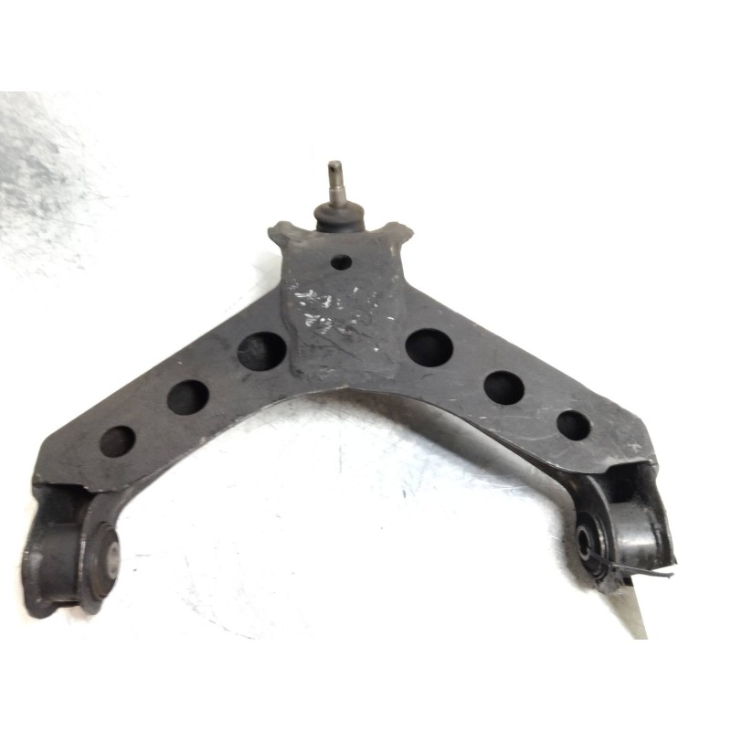 Recambio de brazo suspension inferior delantero izquierdo para kia sportage 2.0 turbodiesel cat referencia OEM IAM   