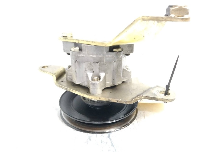 Recambio de bomba direccion para nissan primera berlina (p11) 2.0 turbodiesel cat referencia OEM IAM    Recambio de bomba direccion para nissan primera berlina (p11) 2.0 turbodiesel cat referencia OEM IAM