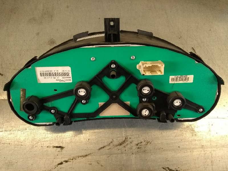 Recambio de cuadro instrumentos para citroen berlingo 1.6 hdi 75 sx familiar referencia OEM IAM 9662744380 000822002 