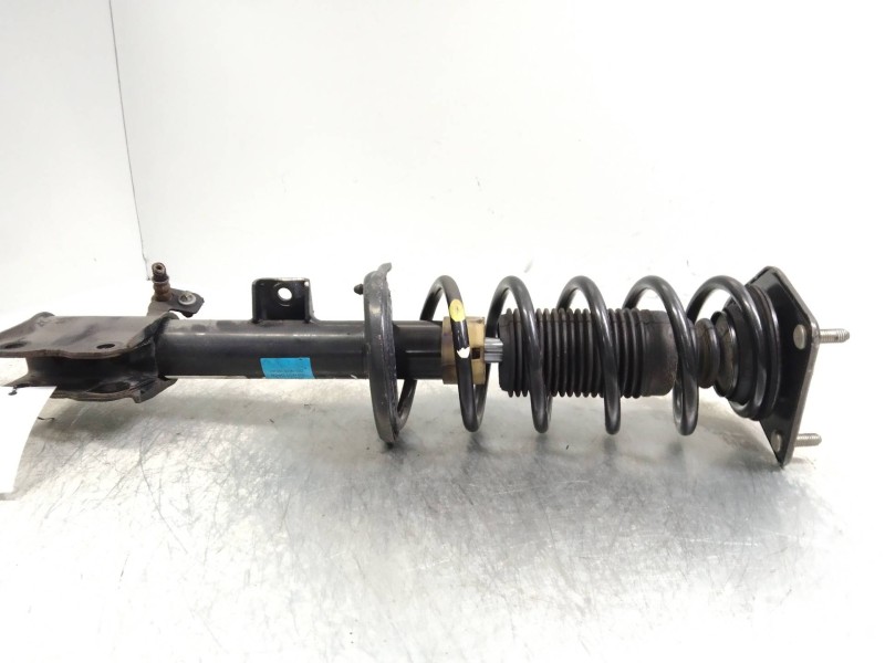 Recambio de amortiguador delantero izquierdo para smart forfour básico (70kw) referencia OEM IAM A4543201330  