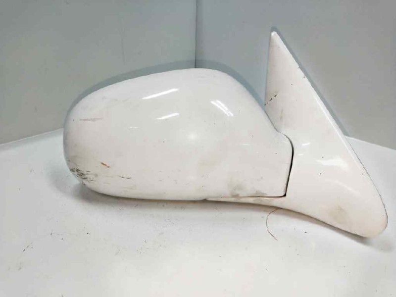 Recambio de retrovisor derecho para kia clarus 1.8 slx berlina referencia OEM IAM   MANUAL