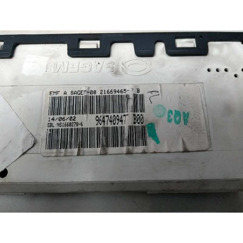 Recambio de pantalla multifuncion para citroen c3 1.4 sx plus referencia OEM IAM 9647409477 216694657 B00