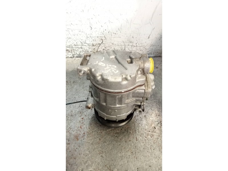 Recambio de compresor aire acondicionado para audi a8 (d2) 2.5 tdi quattro referencia OEM IAM 4472208144 4B0260805C 