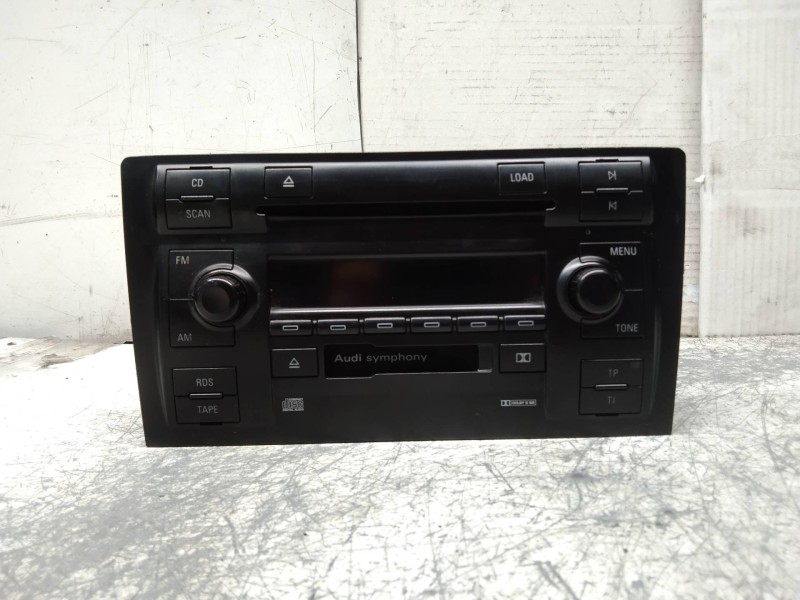 Recambio de sistema audio / radio cd para audi a8 (d2) 2.5 tdi quattro referencia OEM IAM 4D0035195HX  