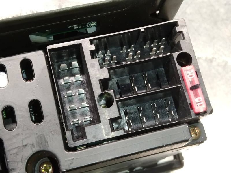 Recambio de sistema audio / radio cd para audi a8 (d2) 2.5 tdi quattro referencia OEM IAM 4D0035195HX  