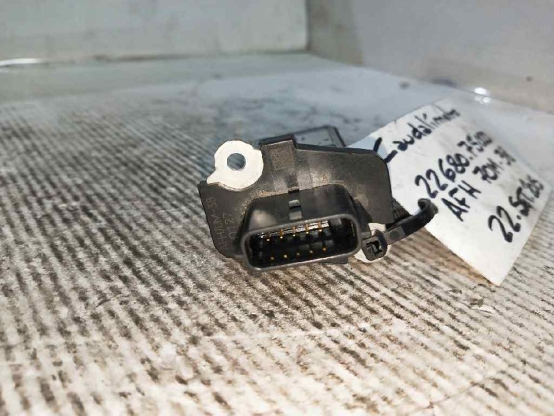 Recambio de caudalimetro para nissan qashqai (j10) 2.0 16v cat referencia OEM IAM AFH70M38 226807S000 HITACHI