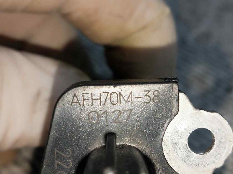 Recambio de caudalimetro para nissan qashqai (j10) 2.0 16v cat referencia OEM IAM AFH70M38 226807S000 HITACHI