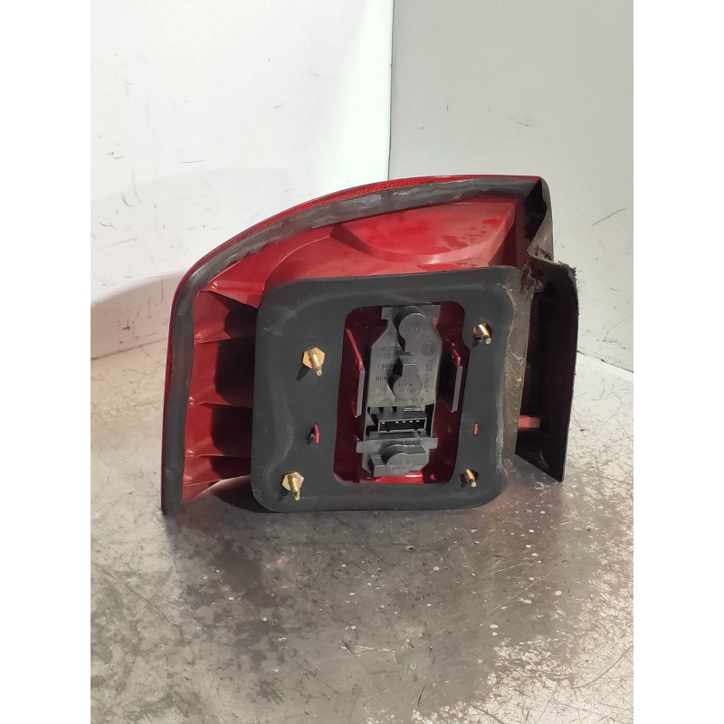 Recambio de piloto trasero derecho para audi allroad quattro (4b5) 2.5 tdi (132kw) referencia OEM IAM 4B9945096 412809999 