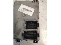 Recambio de caja reles / fusibles para peugeot bipper básico referencia OEM IAM 01353010080 28123784 