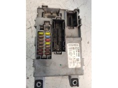 Recambio de caja reles / fusibles para peugeot bipper básico referencia OEM IAM 01353010080 28123784  2