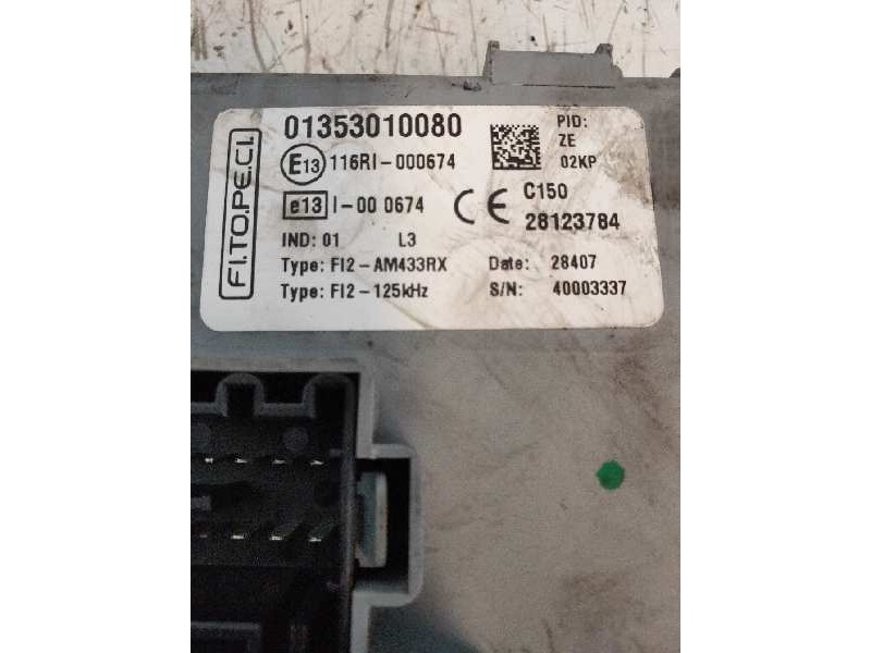 Recambio de caja reles / fusibles para peugeot bipper básico referencia OEM IAM 01353010080 28123784 