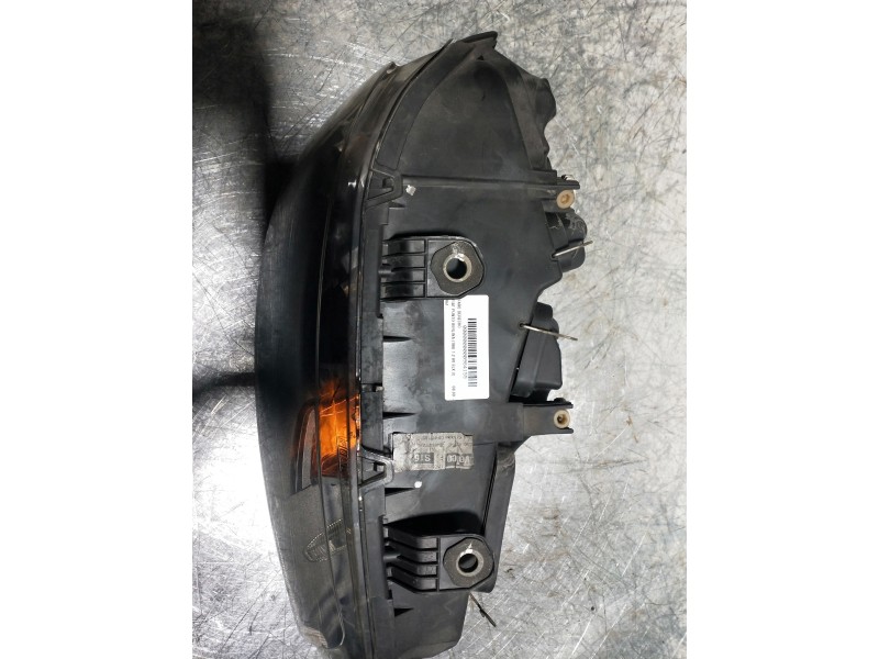 Recambio de faro derecho para fiat punto berlina (188) 1.2 8v elx (i) referencia OEM IAM   