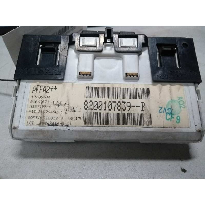 Recambio de pantalla multifuncion para renault megane ii berlina 3p confort authentique referencia OEM IAM 8200107839B AFFA2 