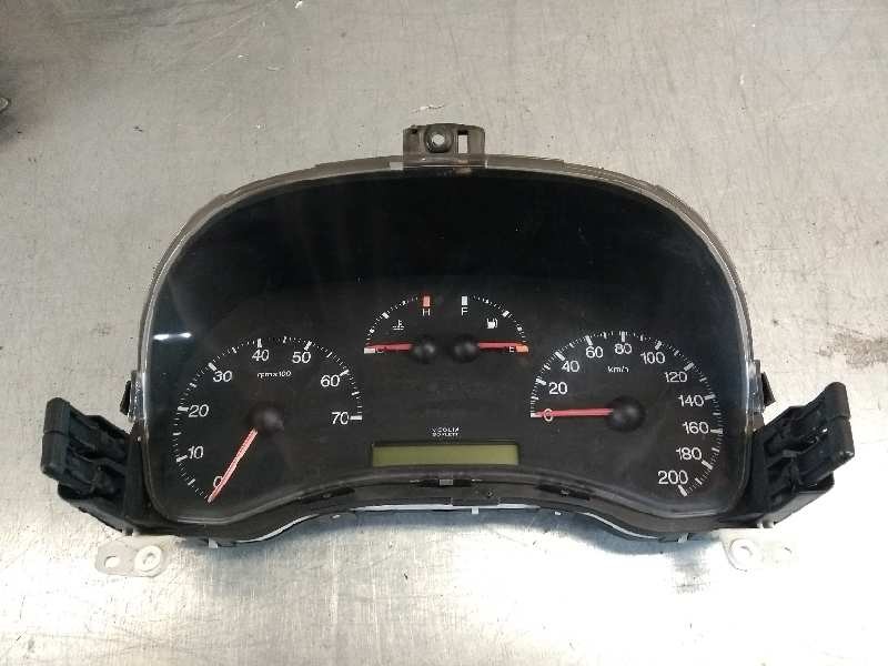 Recambio de cuadro instrumentos para fiat punto berlina (188) 1.2 16v elx referencia OEM IAM 46779052 9 90689 503000251000