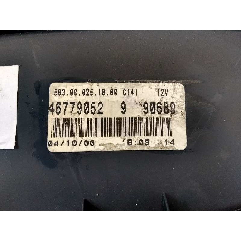 Recambio de cuadro instrumentos para fiat punto berlina (188) 1.2 16v elx referencia OEM IAM 46779052 9 90689 503000251000