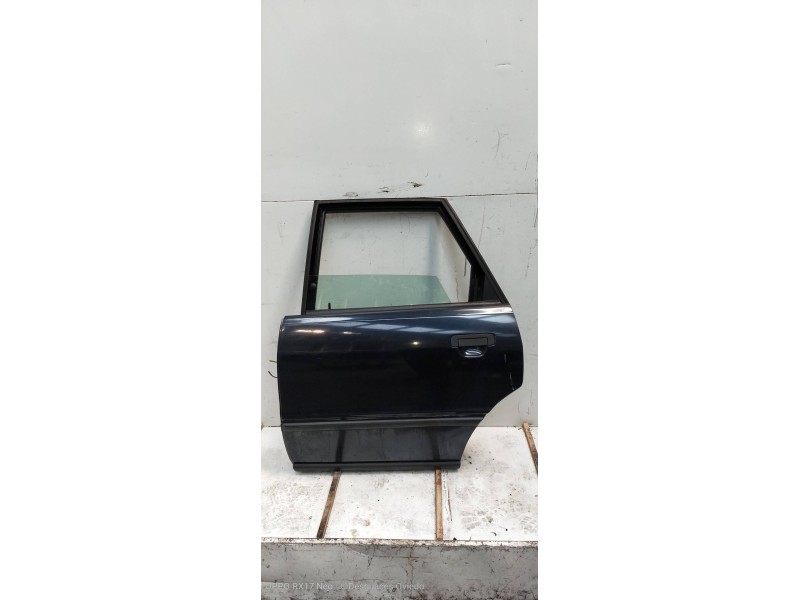 Recambio de puerta trasera izquierda para audi 80 2.0 i referencia OEM IAM   4P