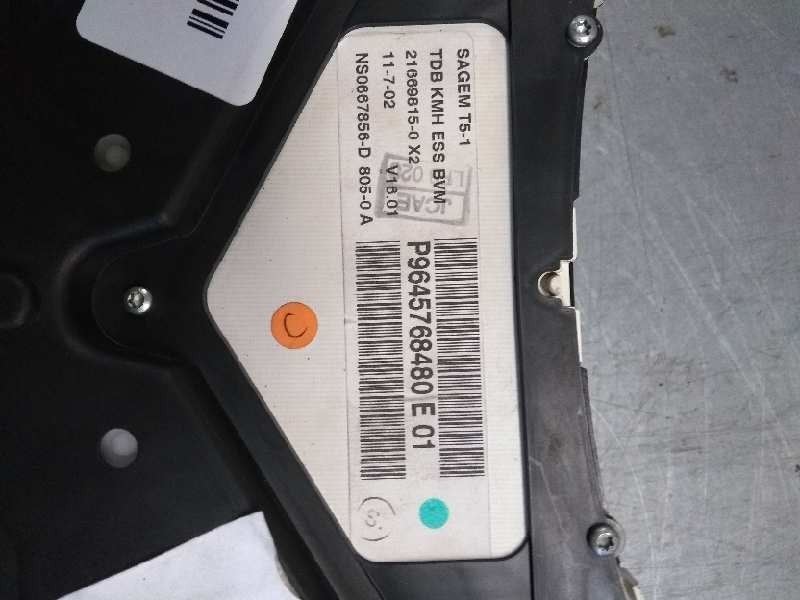 Recambio de cuadro instrumentos para peugeot 307 (s1) xs referencia OEM IAM P9645768480 E01 NS0667856D Recambio de cuadro instrumentos para peugeot 307 (s1) xs referencia OEM IAM P9645768480 E01 NS0667856D