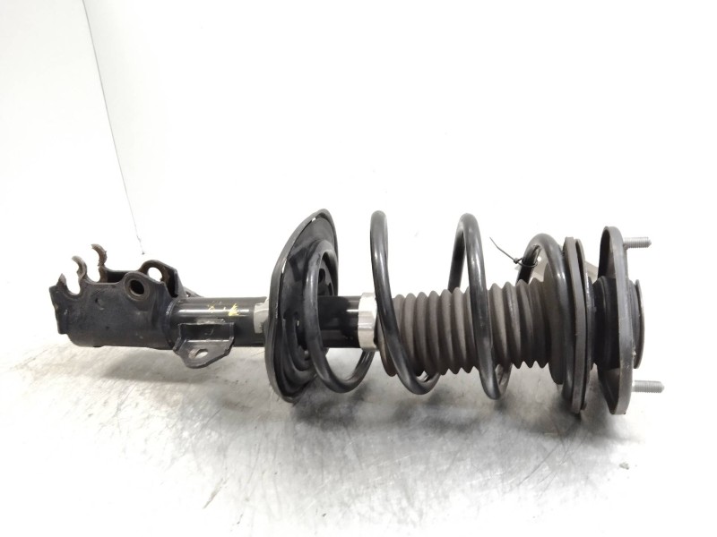 Recambio de amortiguador delantero izquierdo para toyota auris sol referencia OEM IAM   