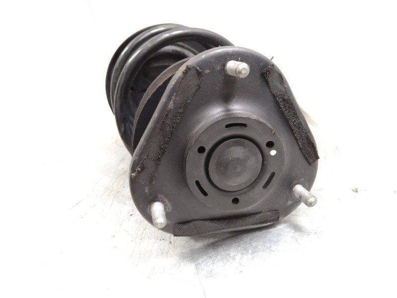 Recambio de amortiguador delantero izquierdo para toyota auris sol referencia OEM IAM   