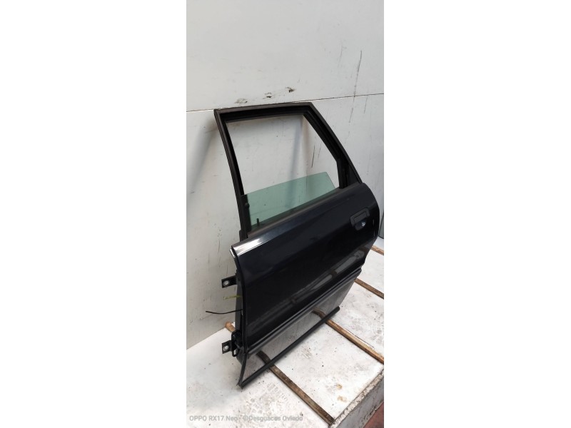 Recambio de puerta trasera izquierda para audi 80 2.0 i referencia OEM IAM   4P