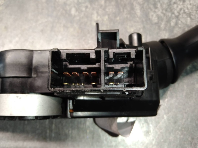 Recambio de mando luces para toyota auris sol referencia OEM IAM 17F609 17F582 