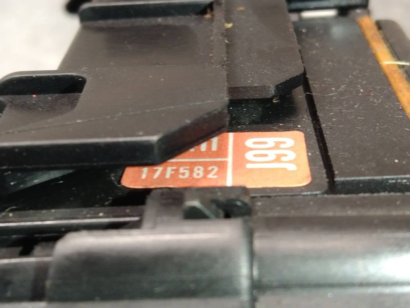 Recambio de mando luces para toyota auris sol referencia OEM IAM 17F609 17F582 