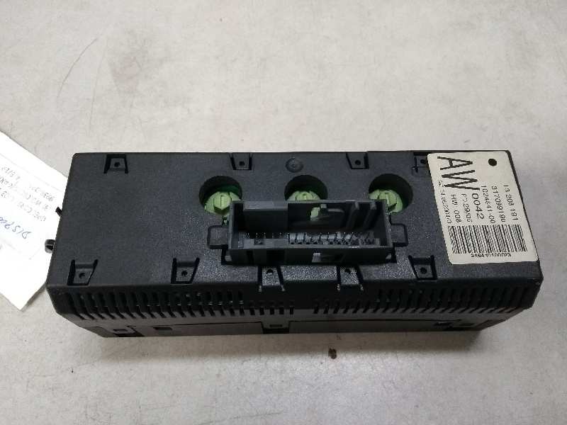 Recambio de pantalla multifuncion para opel corsa c blue line referencia OEM IAM 13208191 317099190 