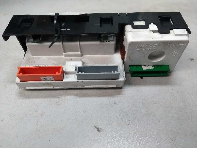 Recambio de pantalla multifuncion para renault laguna ii (bg0) authentique referencia OEM IAM P8200002604A 216541195 AFFA2SSPP