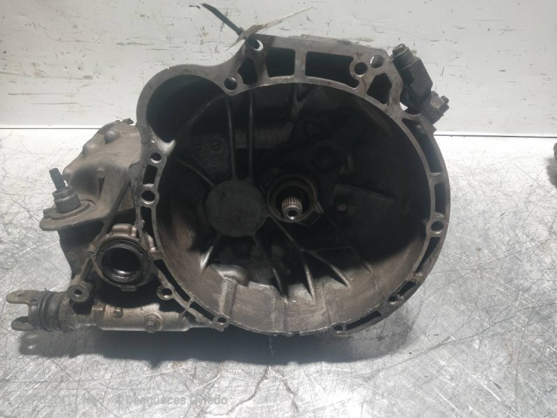 Recambio de caja cambios para nissan sunny berlina (n13) 16v gti referencia OEM IAM 0316B  