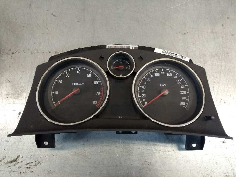 Recambio de cuadro instrumentos para opel zafira b 1.6 16v cat referencia OEM IAM 13267566 SW7655 UW