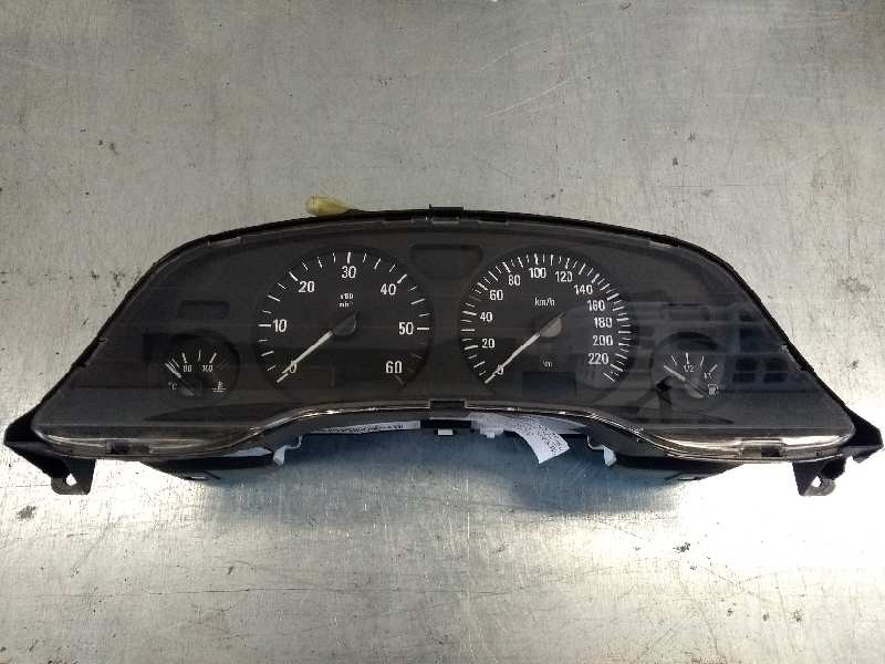 Recambio de cuadro instrumentos para opel zafira a blue line referencia OEM IAM 110080208002 24461749JB 
