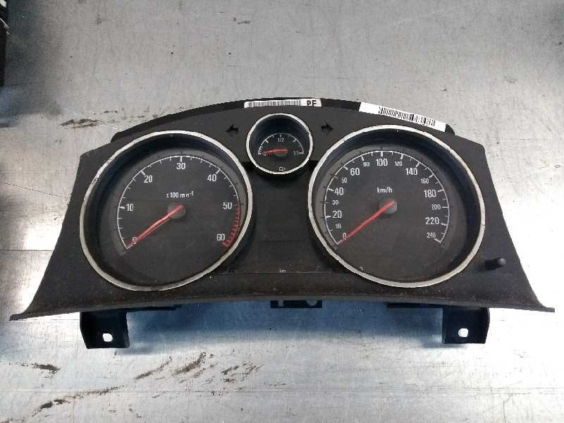 Recambio de cuadro instrumentos para opel zafira b cosmo referencia OEM IAM 13216684 SW4405 PF