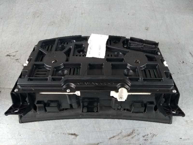 Recambio de cuadro instrumentos para opel zafira b 1.9 cdti referencia OEM IAM 13251611 SW7655 BH