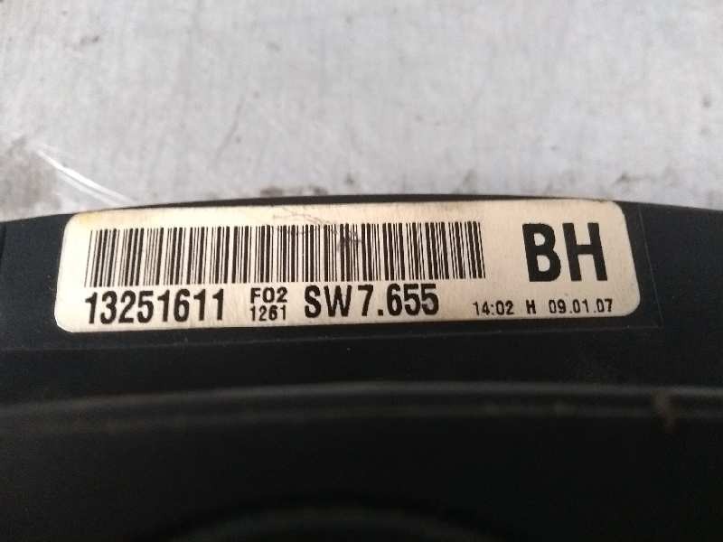 Recambio de cuadro instrumentos para opel zafira b 1.9 cdti referencia OEM IAM 13251611 SW7655 BH