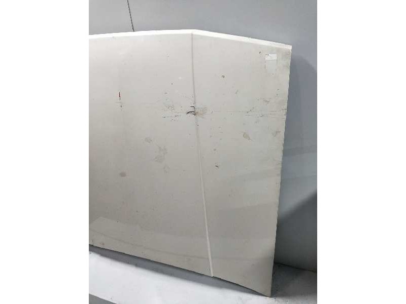 Recambio de capot para ford taunus referencia OEM IAM   