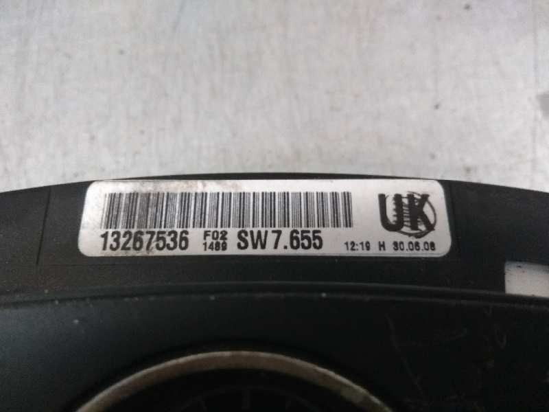 Recambio de cuadro cuentakm para opel zafira b energy referencia OEM IAM 13267536 SW7655 UK