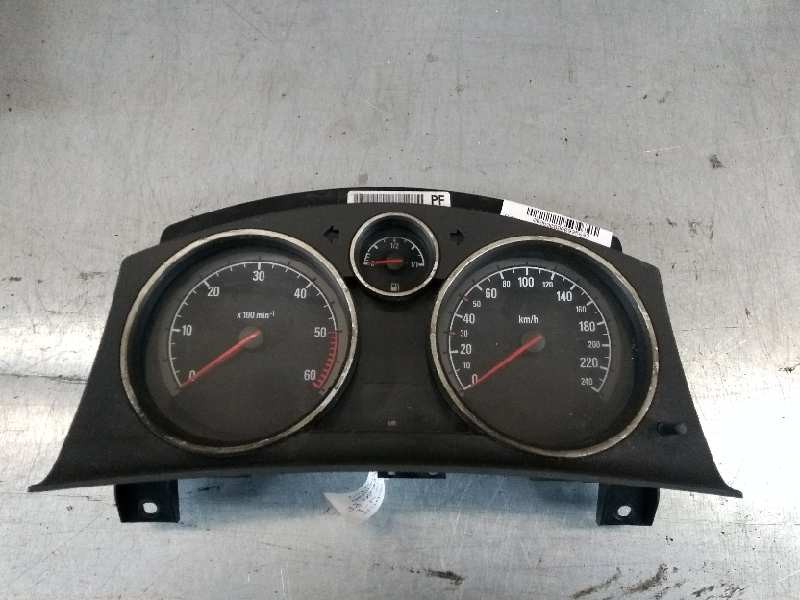 Recambio de cuadro instrumentos para opel zafira b cosmo referencia OEM IAM 13216684 SW4405 PF