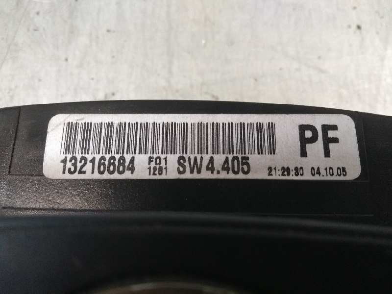 Recambio de cuadro instrumentos para opel zafira b cosmo referencia OEM IAM 13216684 SW4405 PF