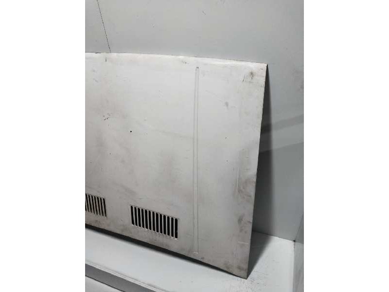 Recambio de capot para lancia delta referencia OEM IAM   