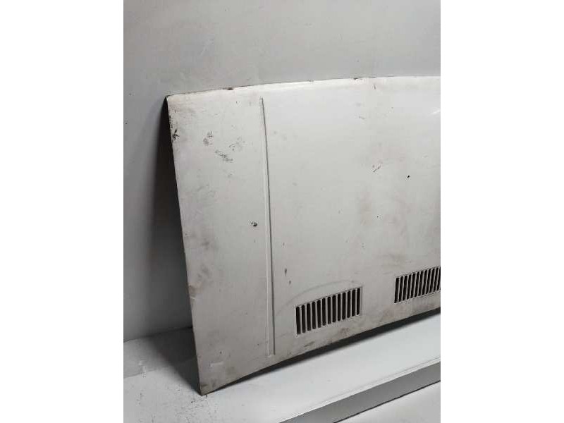 Recambio de capot para lancia delta referencia OEM IAM   