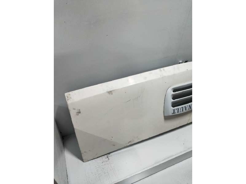 Recambio de capot para renault b 120.65 sofim referencia OEM IAM   